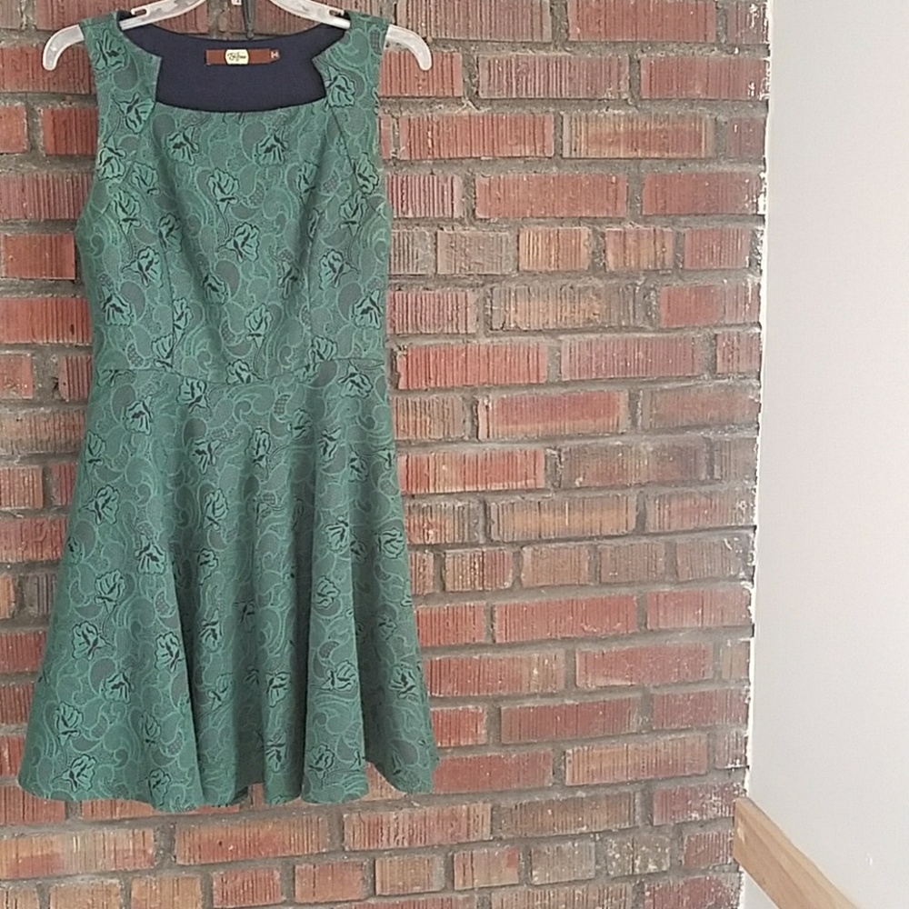 Green And Black  Fabric  Flower  Pattern